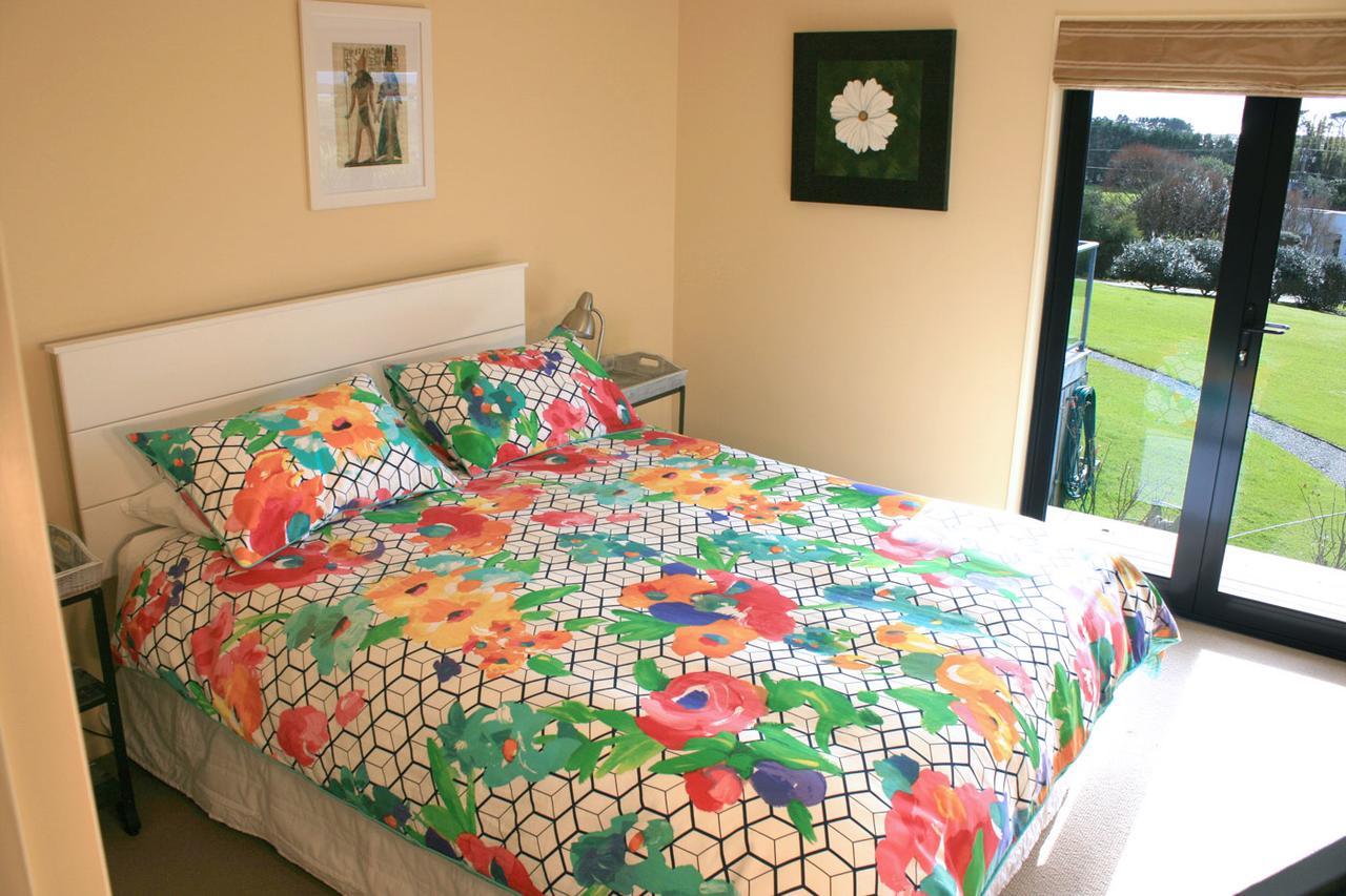 Strathaven Bed And Breakfast Waipu Exterior photo